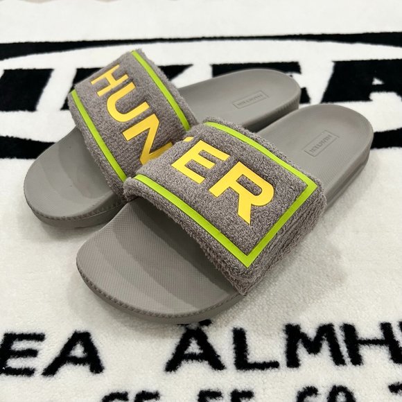 Hunter Terry Towelling Adjustable Strap Pool Slide Sandal - Picture 1 of 8